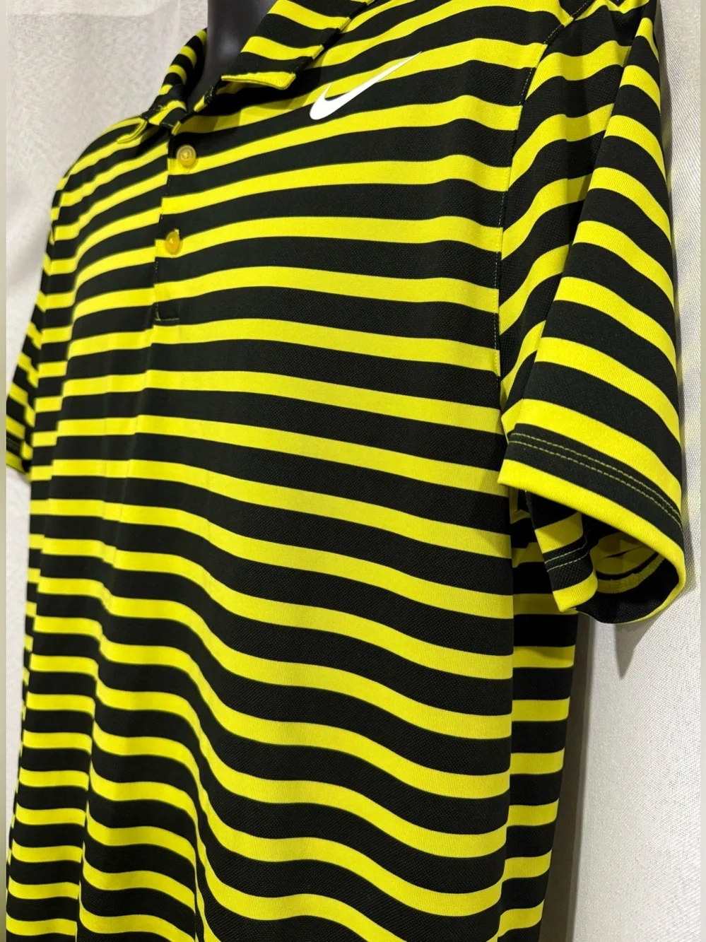 Nike Golf Standard Fit Dri-FIT Yellow Black Striped Polo Shirt Large L